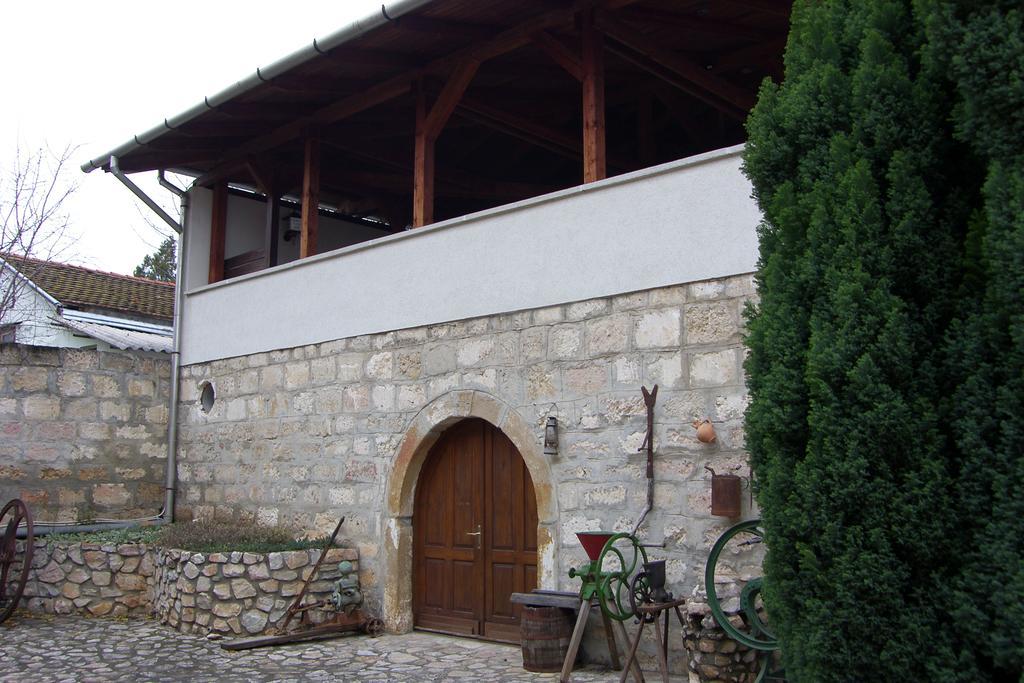 Hotel Adler Panzio Budaörs Zewnętrze zdjęcie